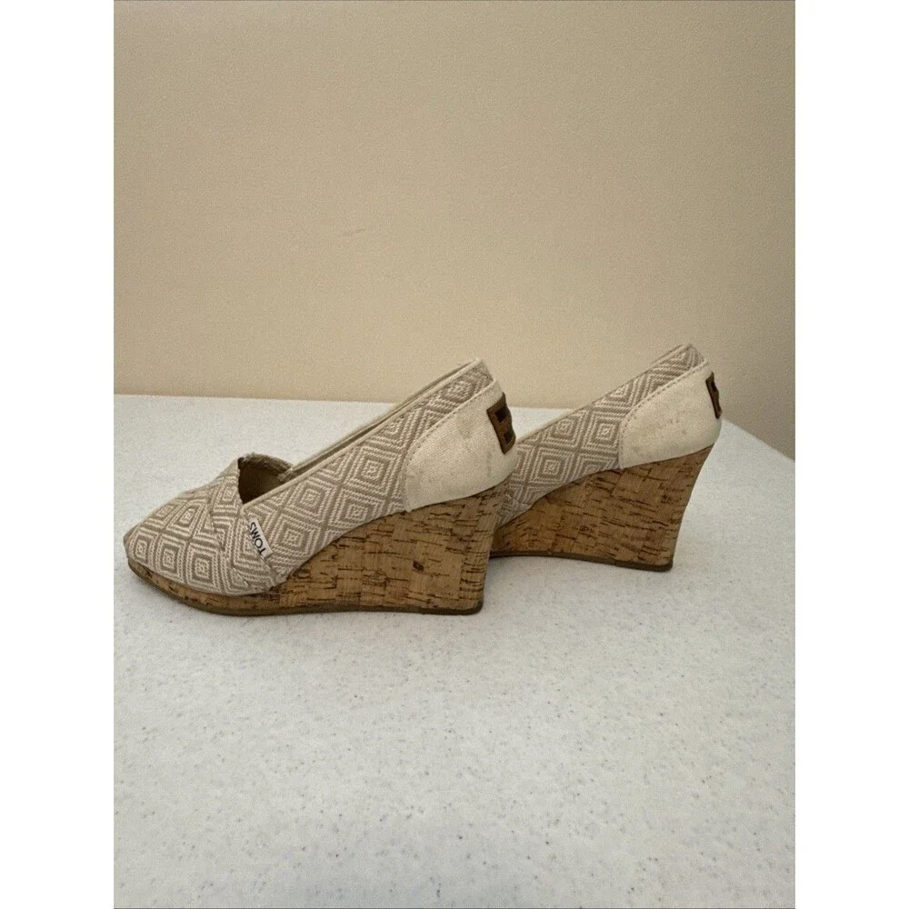 TOMS Cork Wedge Women's US 7 Linen Beige Canvas Peep Toe Heels Boho Coastal EUC
